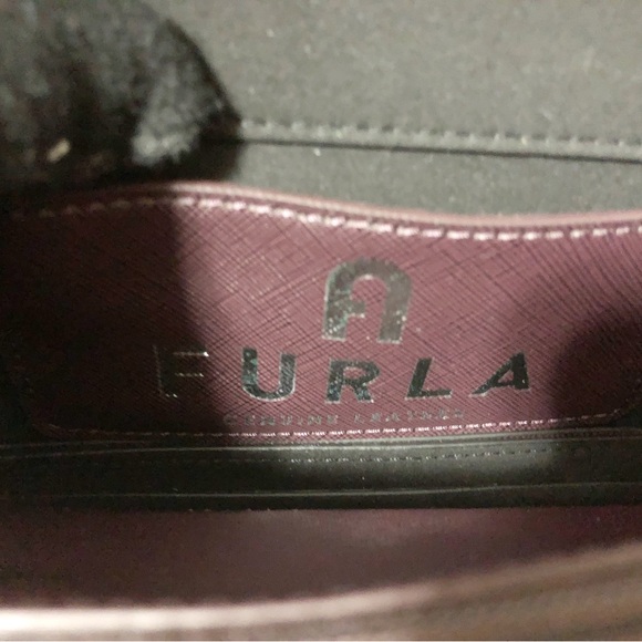 🌸New Furla Patent Leather Pink Shoulder Bag Handbag With Adjustable Strap - Picture 9 of 11